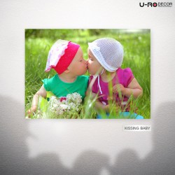190725_PRINTED_PICTURE_KISSING_BABY_1